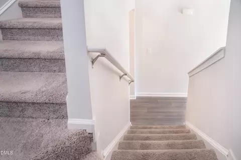 Entry Way - 44 Edgemont Ave, Roxboro, NC 27573 photo 6 of 8