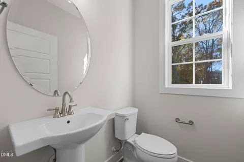 Bath - 530 Plumleaf Ln, Durham, NC 27703 photo 2 of 5