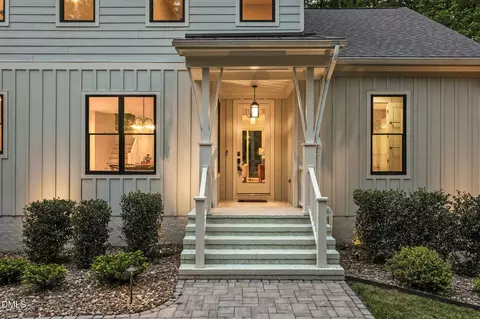 Exterior - 565 Erwin Rd, Durham, NC 27707 photo 9 of 10