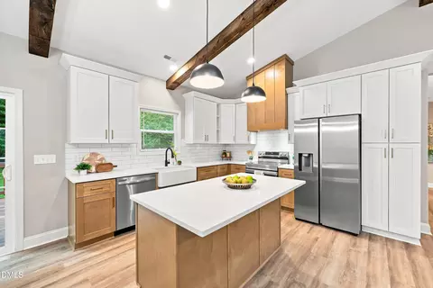509 E Webb St, Mebane, NC 27302