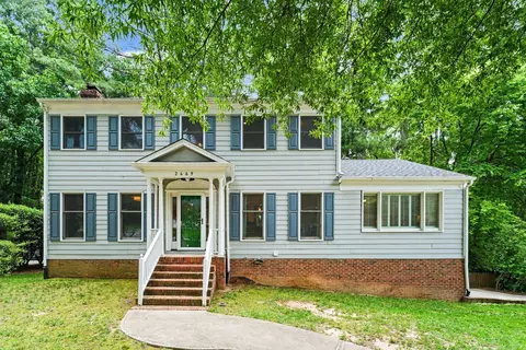 2469 Foxwood Dr, Chapel Hill, NC 27514