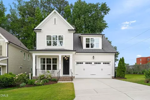 2629 Flora View Ct, Apex, NC 27502