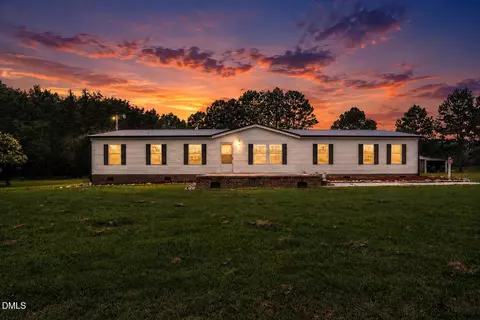4957 Elm City Rd S, Elm City, NC 27822