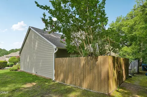 Exterior - 2 Justin Ct, Durham, NC 27705 photo 4 of 4