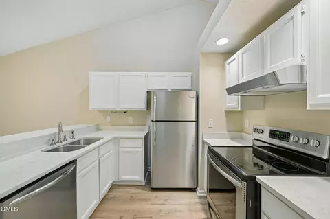 Kitchen - 2 Justin Ct, Durham, NC 27705 photo 3 of 4