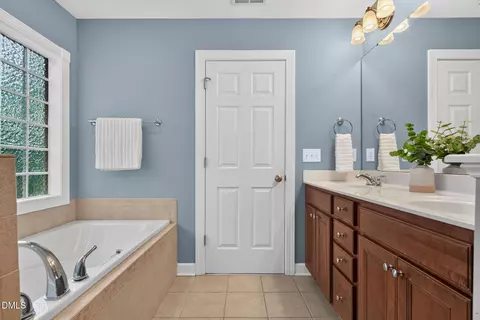1000 Proper Ct, Apex, NC 27502 photo 63