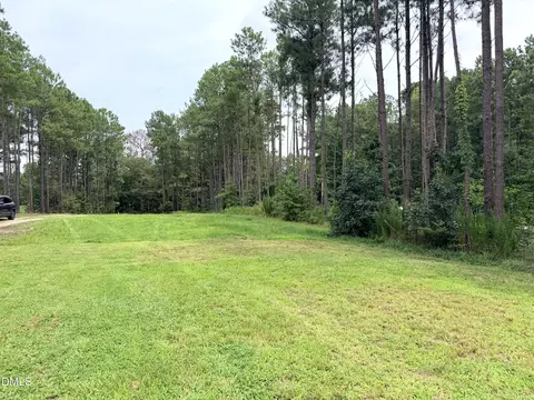 2921 Edgemont Rd, Wendell, NC 27591