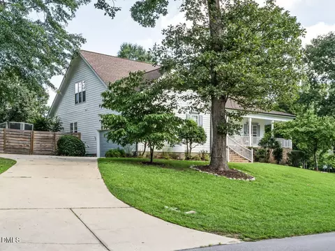 Exterior - 5533 Rolling Field Dr, Garner, NC 27529 photo 3 of 10