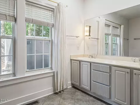 Bath - 5533 Rolling Field Dr, Garner, NC 27529 photo 1 of 6