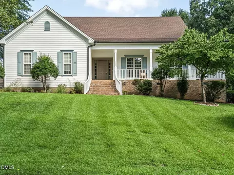 Exterior - 5533 Rolling Field Dr, Garner, NC 27529 photo 2 of 10