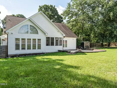 Exterior - 5533 Rolling Field Dr, Garner, NC 27529 photo 9 of 10