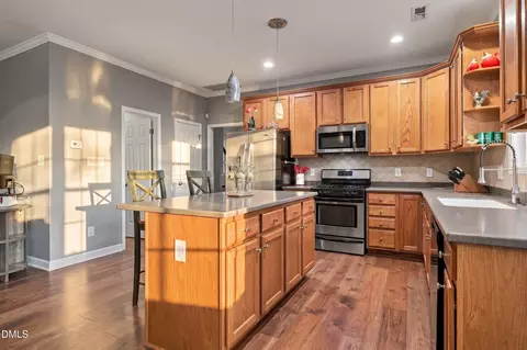 7304 Caversham Way, Raleigh, NC 27617