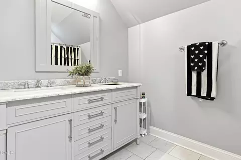 Bath - 1096 Buggy Ln, Stem, NC 27581 photo 4 of 5