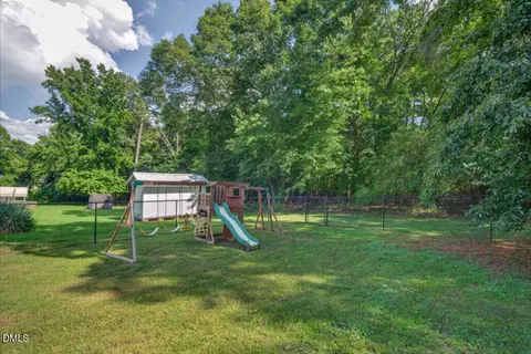 Exterior - 5758 Fancy Loop Rd, Graham, NC 27253 photo 8 of 12