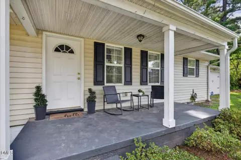 Exterior - 5758 Fancy Loop Rd, Graham, NC 27253 photo 3 of 12