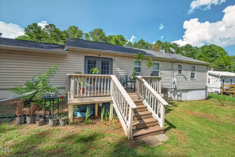 Exterior - 5758 Fancy Loop Rd, Graham, NC 27253 photo 4 of 12
