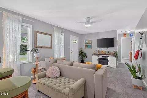 Living - 5758 Fancy Loop Rd, Graham, NC 27253 photo 1 of 2