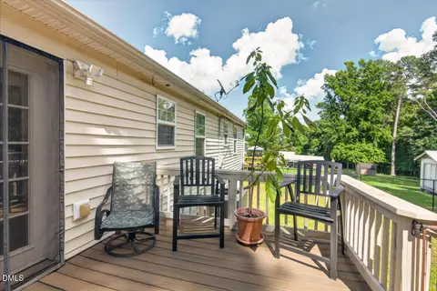 Exterior - 5758 Fancy Loop Rd, Graham, NC 27253 photo 5 of 12