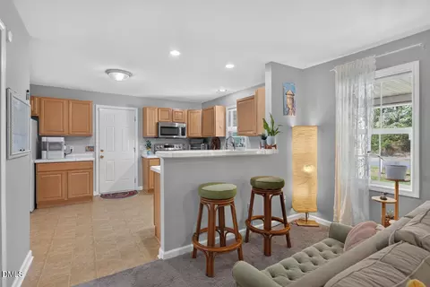 5758 Fancy Loop Rd, Graham, NC 27253 photo 8