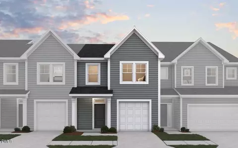3217 Bailey Lk Dr, Fuquay Varina, NC 27526