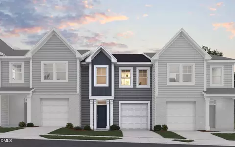 3219 Bailey Lake Dr, Fuquay Varina, NC 27526