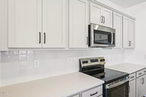 Kitchen - 6651 Chillingham Dr #93, Middlesex, NC 27557 photo 3 of 10