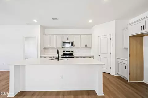 Kitchen - 6651 Chillingham Dr #93, Middlesex, NC 27557 photo 2 of 10