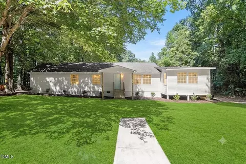 1380 E Hughes Mill Rd, Burlington, NC 27217