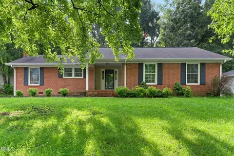 2021 Fox Run Rd, Burlington, NC 27215