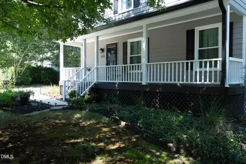 109 Burkwood Ln, Raleigh, NC 27609