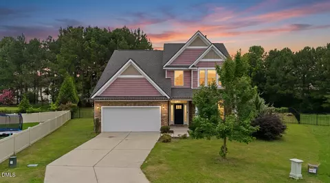 1404 Sage Tree Dr, Zebulon, NC 27597