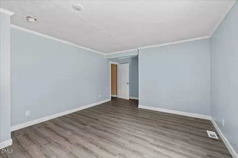 Living - 1330 E Hanrahan Rd, Ayden, NC 28513 photo 6 of 6