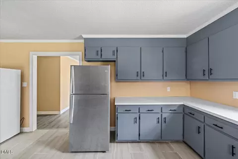 Kitchen - 1330 E Hanrahan Rd, Ayden, NC 28513 photo 4 of 4