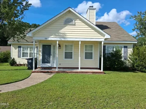 104 Juniper Ct, Rocky Mount, NC 27804