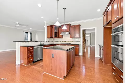 Kitchen - 426 Powers Ferry Rd, Cary, NC 27519 photo 2 of 4