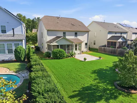 View/Area - 426 Powers Ferry Rd, Cary, NC 27519 photo 3 of 4