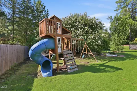Exterior - 426 Powers Ferry Rd, Cary, NC 27519 photo 12 of 18