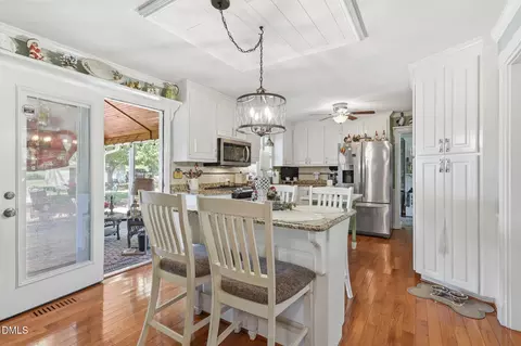 Kitchen - 913 W Core Rd, Dunn, NC 28334 photo 3 of 6