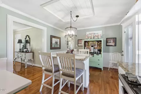 Dining - 913 W Core Rd, Dunn, NC 28334 photo 3 of 3