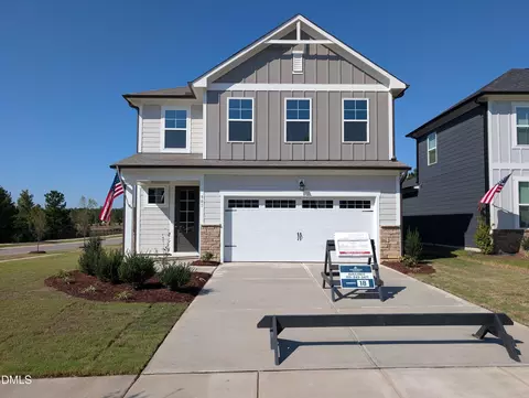 901 Diana Victoria Ct, Wendell, NC 27591