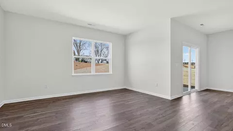 Living - 910 Comice Pear Way, Willow Spring, NC 27592 photo 1 of 2