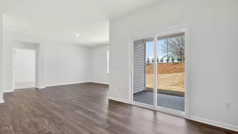 Living - 910 Comice Pear Way, Willow Spring, NC 27592 photo 2 of 2