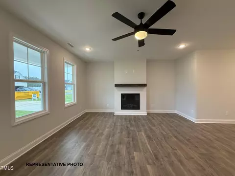 113 Beebalm Run, Dunn, NC 28334 photo 4