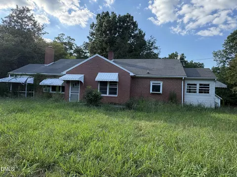982 Castle Rock Farm Rd, Pittsboro, NC 27312