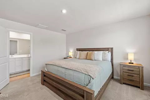Bedroom - 1007 Bent Willow Dr, Durham, NC 27704 photo 6 of 6