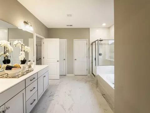Bath - 53 Stoddard Ln, Garner, NC 27529 photo 1 of 5