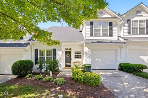 1603 Poets Glade Dr, Apex, NC 27523