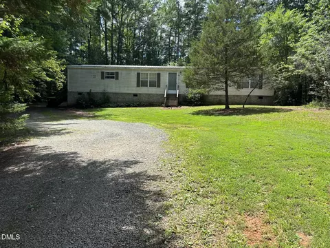 45 Robin Ln, Henderson, NC 27537
