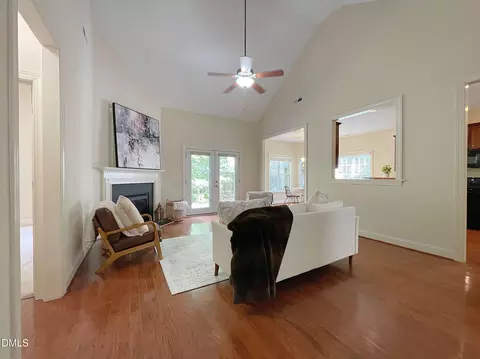 Living - 152 Sharp Top Trl, Apex, NC 27502 photo 4 of 4