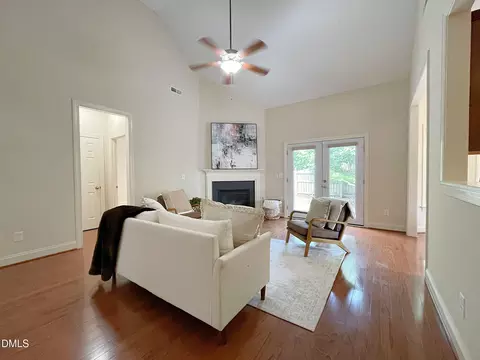 Living - 152 Sharp Top Trl, Apex, NC 27502 photo 3 of 4